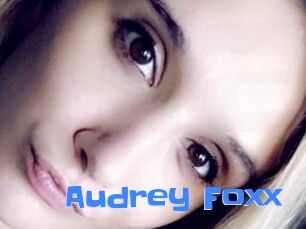Audrey_Foxx