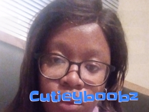 Cutieyboobz