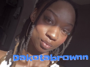 Dakotabrownn