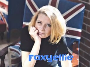 Foxyellie