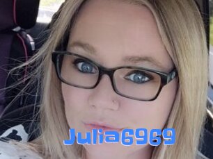 Julia6969