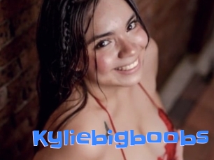 Kyliebigboobs