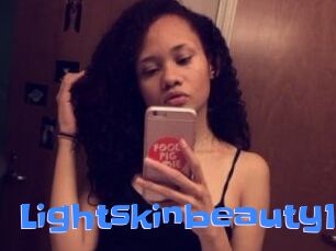 Lightskinbeauty18