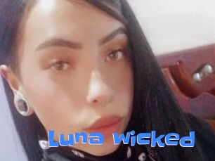 Luna_wicked