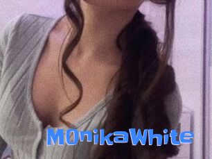 M0nikaWhite