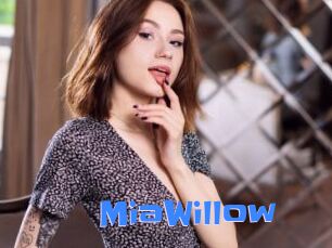 MiaWillow