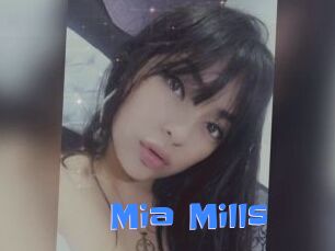 Mia_Mills