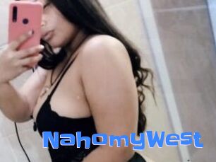 NahomyWest