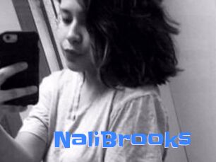 Nali_Brooks