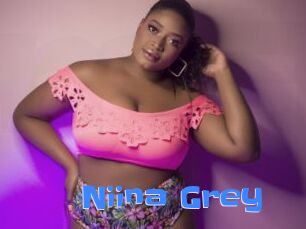 Niina_Grey