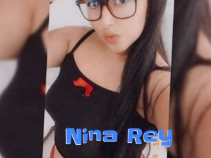 Nina_Rey