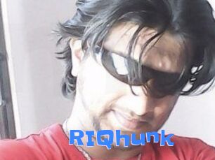 RIQhunk