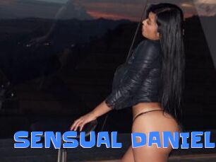 SENSUAL_DANIELA