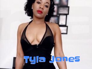 Tyla_Jones