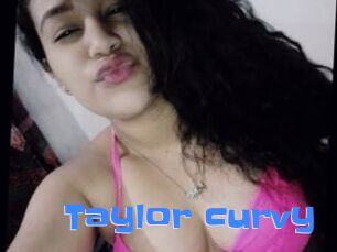 Taylor_curvy