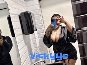 Vickyye