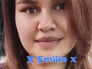 X_Emilia_x