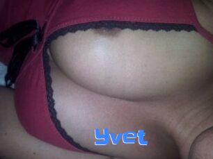 Yvet Mausi Privat